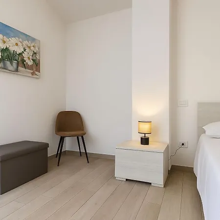 Silver Apartament *