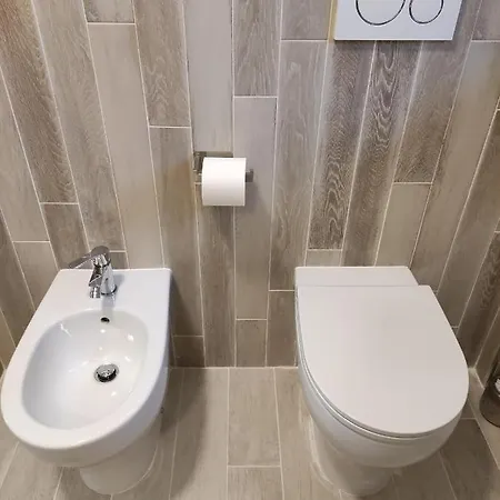 Apartment Silver